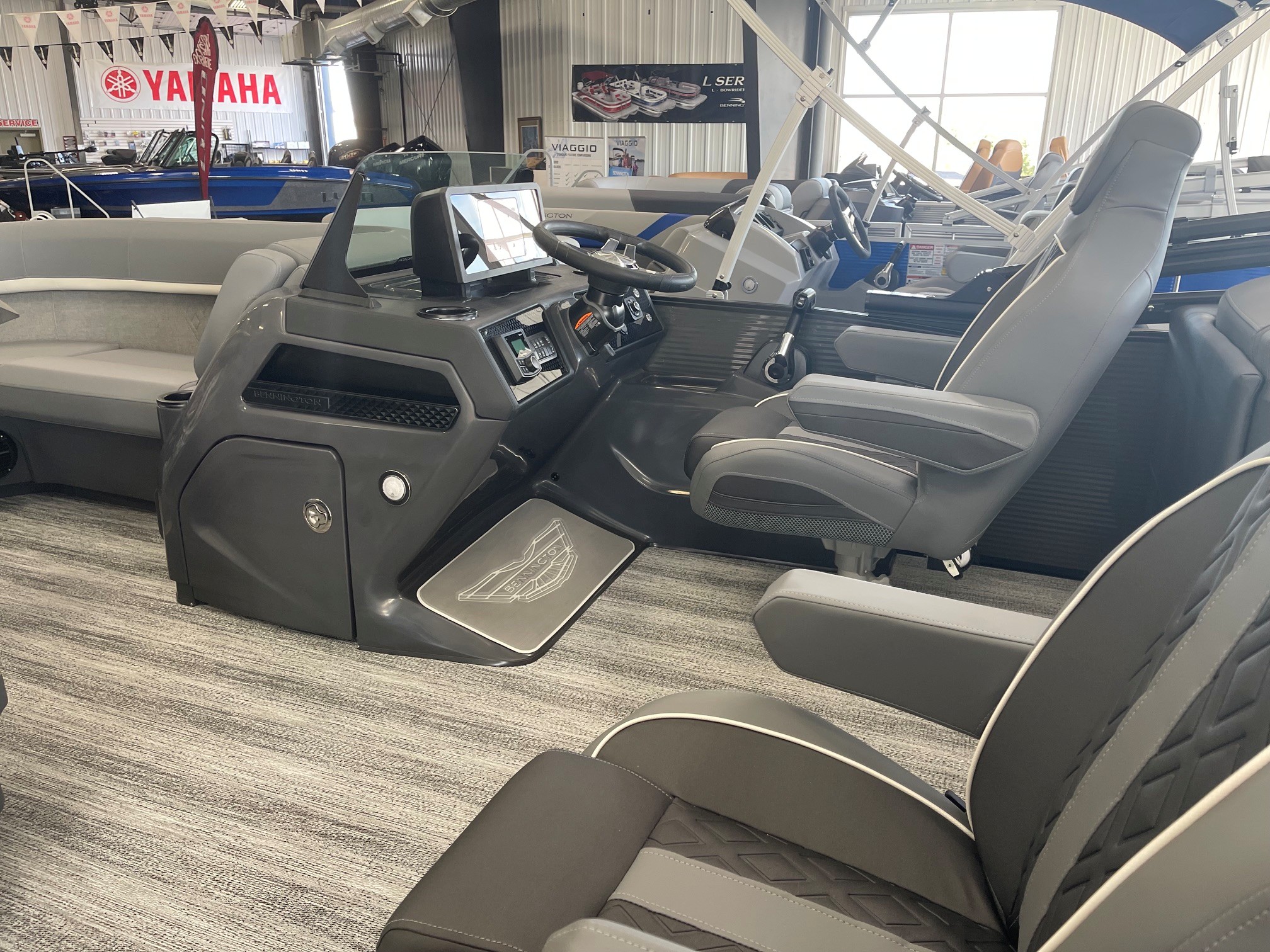 2027 BENNINGTON 23MFB PONTOON