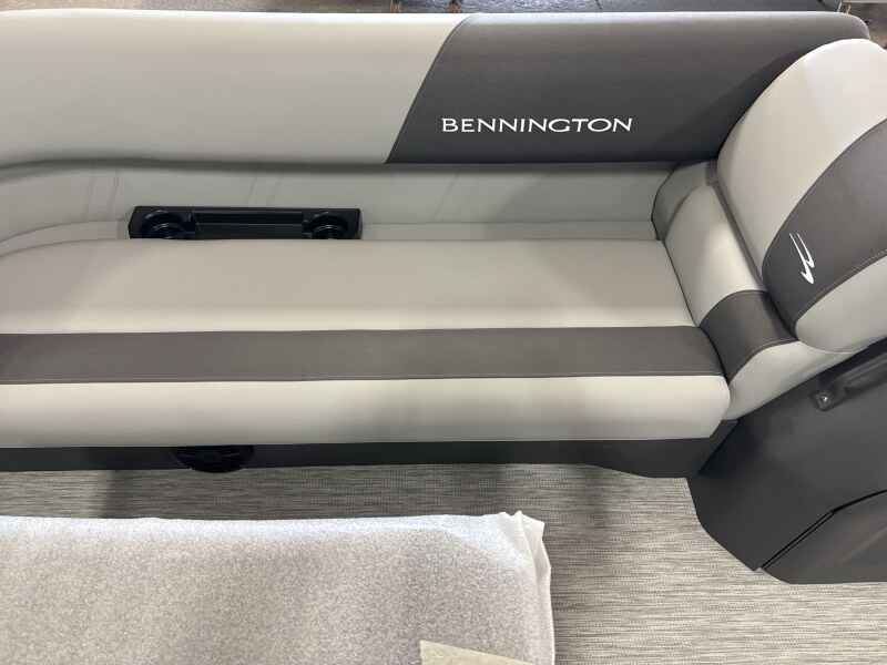 2027 BENNINGTON 22S1SB PONTOON